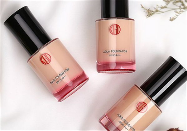 江原道粉底液怎么样，​江原道粉底液色号怎么选择