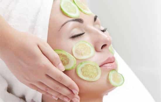 黄瓜敷脸有什么功效，黄瓜敷脸的正确方法