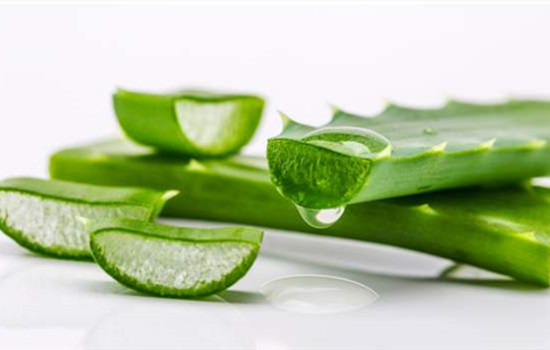 芦荟自制面膜怎么做，芦荟面膜的功效