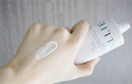 夏天值得买的防晒霜推荐