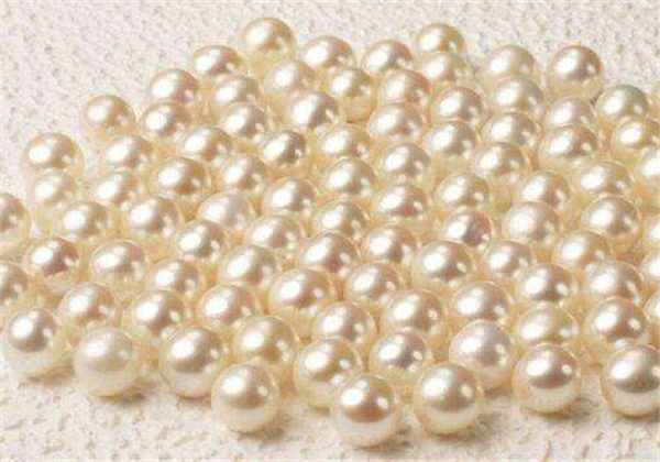 珍珠粉适合多大年龄段， 和海藻可以一起做面膜吗