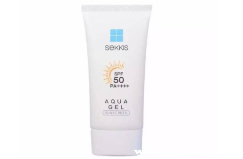 学生平价防晒喷雾排行榜10强，学生平价好用的防晒霜推荐