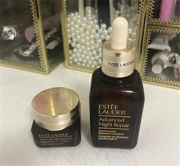 雅诗兰黛小棕瓶使用方法和功效是什么