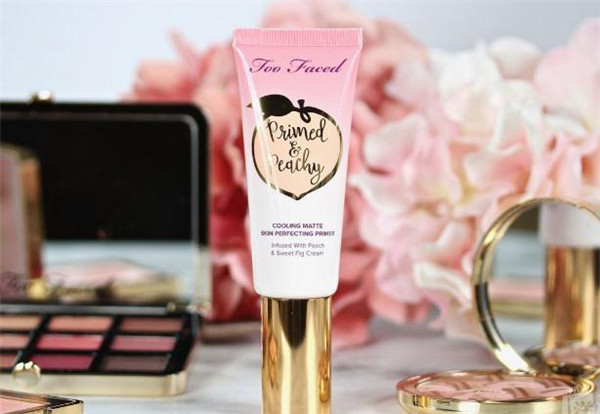 妆前乳可以隐形毛孔吗，妆前乳可以晚上睡觉用吗