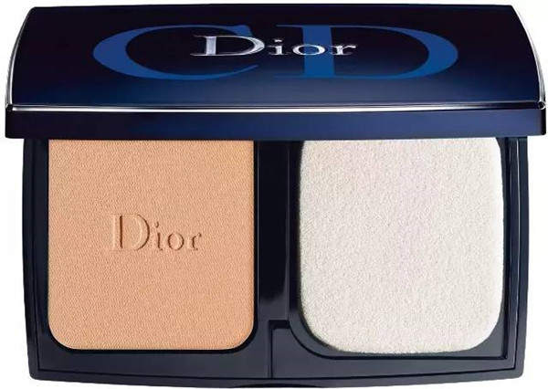 粉饼跟散粉的区别在哪里，粉饼和散粉哪个好用一些