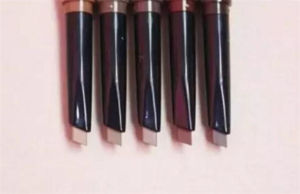 眉笔可以画发际线吗，眉笔可以不洗吗