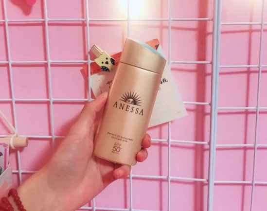 10款夏日必备的护肤品