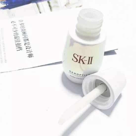 美白精华液，美白产品推荐