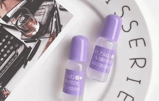 角鲨烷和玻尿酸哪个先用，精致的猪猪女孩不会弄反