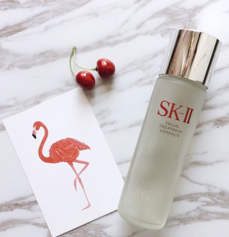 爽肤水哪个牌子好，那些两极分化的爆款爽肤水