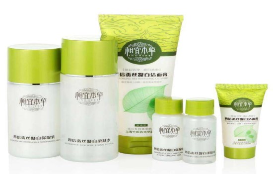 相宜本草的产品怎么样，相宜本草王牌产品来测评