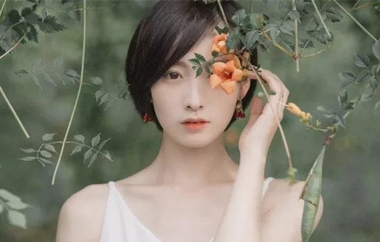 凝胶和爽肤水哪个先用，不同凝胶顺序不同