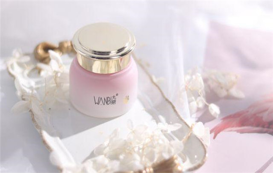 用白醋洗脸有什么好处，比护肤品都强多了