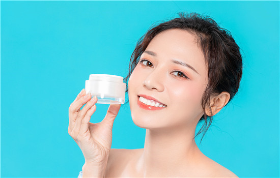 美白的方法，皮肤暗黄怎么办