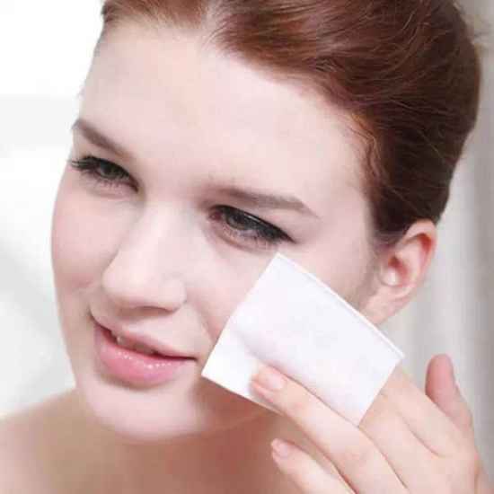 化妆水和紧肤水怎么买，一分钟告诉你怎么买