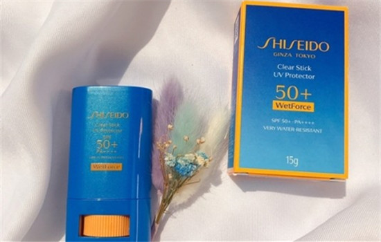 资生堂防晒棒如何使用，这样用更简单呀