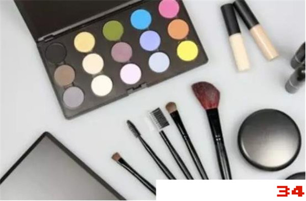 过期的化妆品是属于什么垃圾啊，过期化妆品是不是有害垃圾
