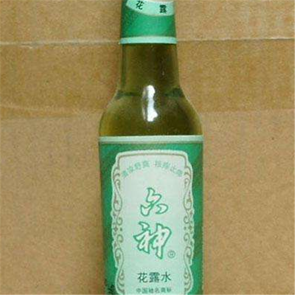 花露水可以用来洗脸吗，可以擦脸上吗