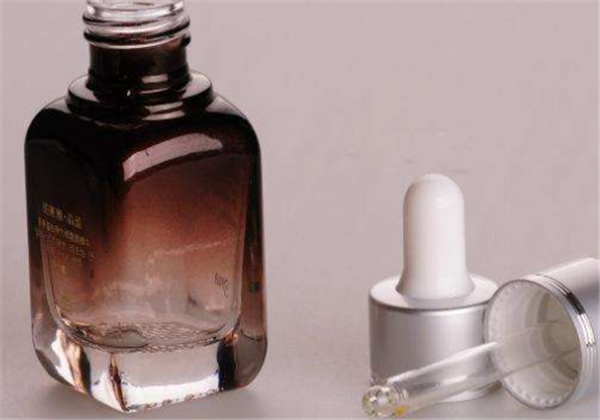 精华液和原液哪个先用，有什么区别