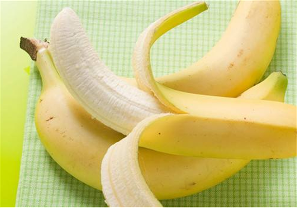 香蕉敷脸的功效，脸过敏管用吗