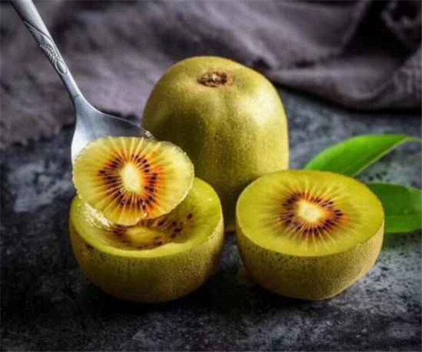 猕猴桃能去雀斑吗，猕猴桃可以蒸着吃吗