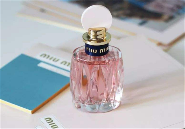 香水真的有性别区分吗，如何区分传统意义上的男香和女香