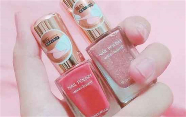 指甲油怎么涂好看，指甲油对人体有伤害吗