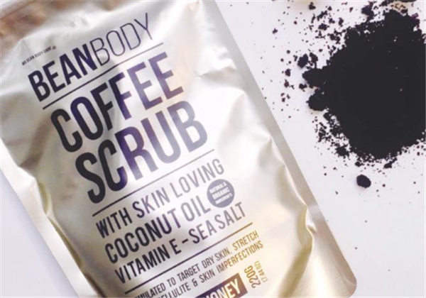 咖啡磨砂膏要用洗面奶洗掉吗，​咖啡磨砂膏和洗面奶的使用顺序