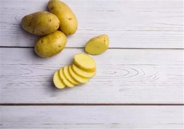 土豆眼膜有什么功效，​土豆眼膜几天能去眼袋