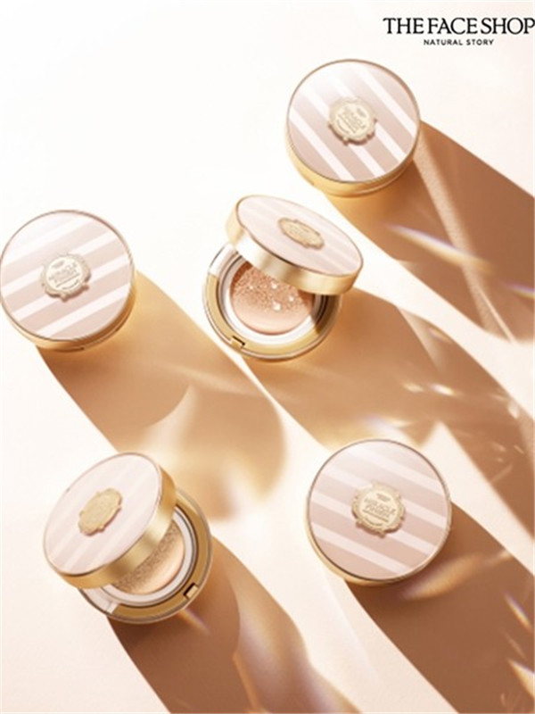 光采透亮 觉醒春日元气肌 菲诗小铺焕亮持妆气垫修颜乳全新上市