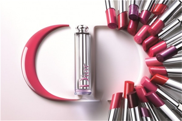 DIOR迪奥粉剧场 | 看TA，如何用唇妆飙戏！