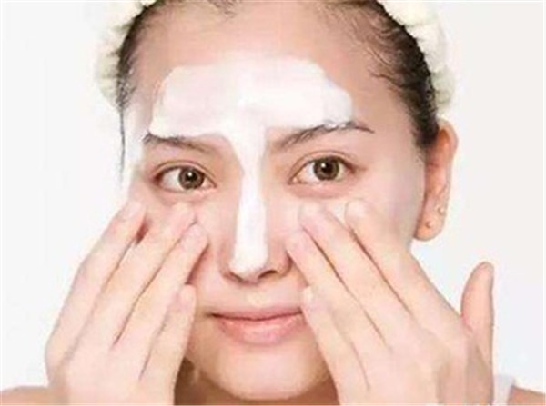 秋季护肤先从去角质开始