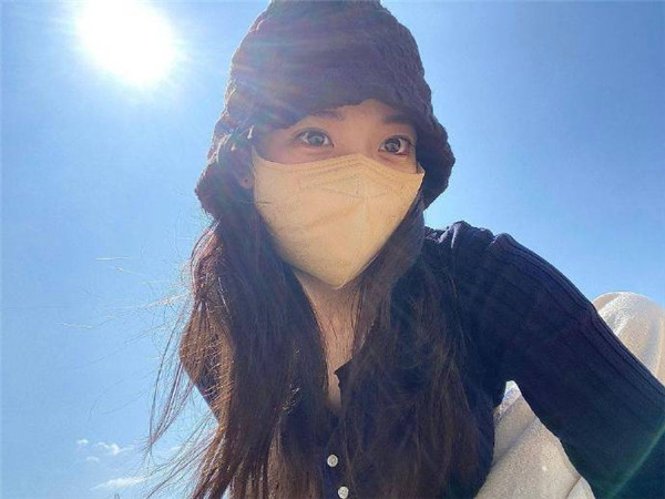 想要比同龄人老得慢,坚持这3个好习惯,皮肤会逐渐细腻有光泽