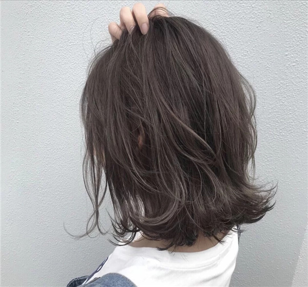 中年女性烫头显老?教你几招,避开雷区又时髦