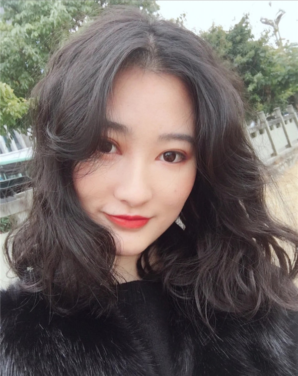 中年女性烫头显老?教你几招,避开雷区又时髦