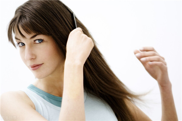 想让头发变黑、变好？日常做好这几件事，或能把头发养黑
