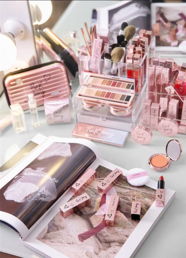 从零开始学化妆，超详细的正确化妆步骤教程