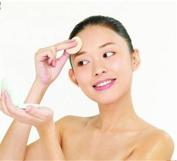 爽肤水正确用量，99％的姑娘都没弄明白