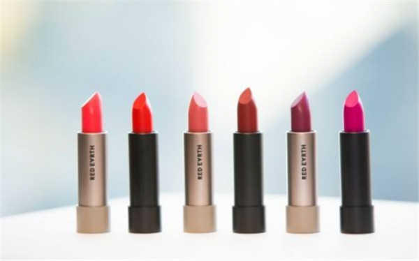 红地球是日本的还是澳洲的，redearth属于什么档次