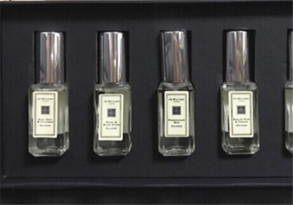 香水小样平时不用要怎么保存，怎么放不串味