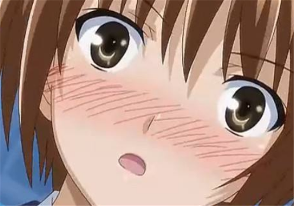 涂了粉底脸红能看出来吗