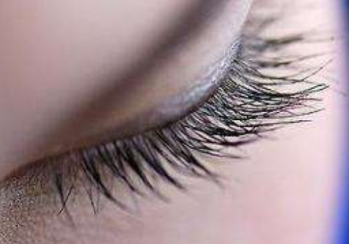 睫毛增长液可以永久吗，​睫毛增长液可以用多久