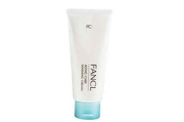 氨基酸洗面奶能去黑头吗，氨基酸洗面奶的功效和作用