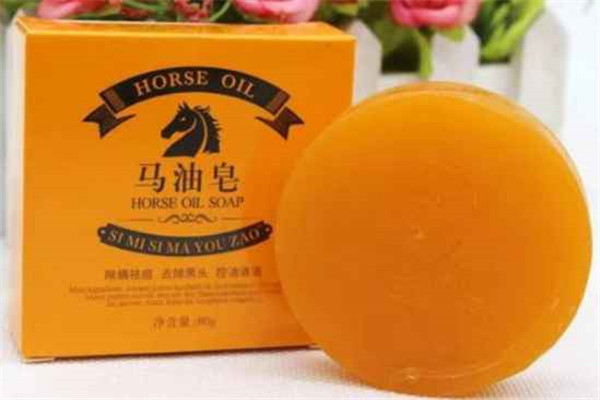 马油皂会不会毛孔变大，马油皂能去黑头粉刺吗