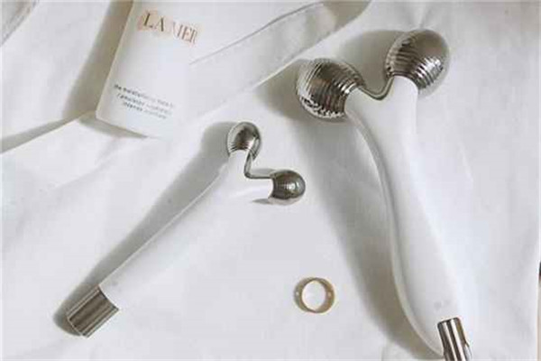 美容仪能去眼袋吗，美容仪对眼睛有危害吗