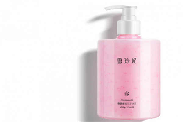 雪玲妃身体乳怎么样，雪玲妃身体乳好用吗