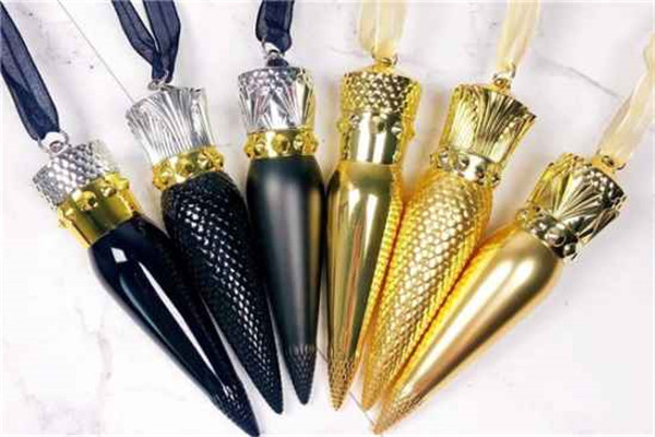 萝卜丁女王权杖口红多少钱，萝卜丁女王权杖寓意