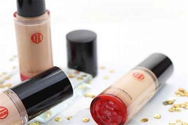 江原道粉底液怎么打开，江原道粉底液怎么涂