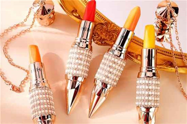 萝卜丁口红色号推荐，萝卜丁口红哪个色号最好看