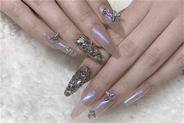 延长甲要烤多长时间，延长甲要磨指甲吗